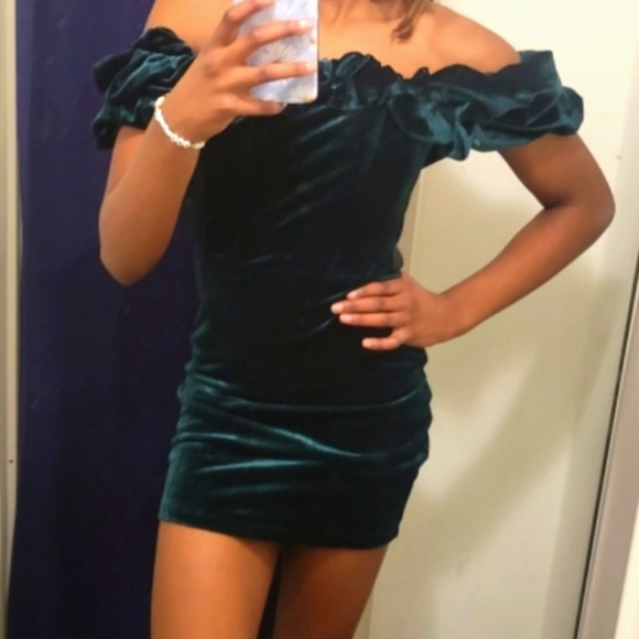 Windsor Dresses & Skirts - Dress